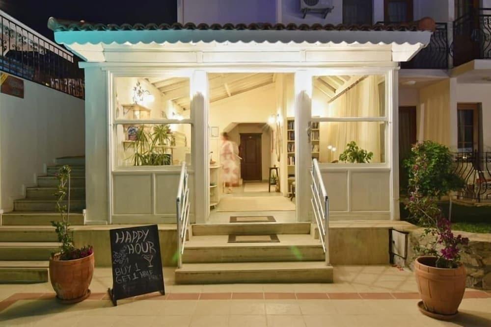 Olympos Hotel Oludeniz Bagian luar foto